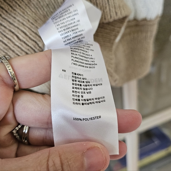 Aelfric Eden Striped Color Blocking Knit Oversized Granpa Sweater - Picture 8 of 9